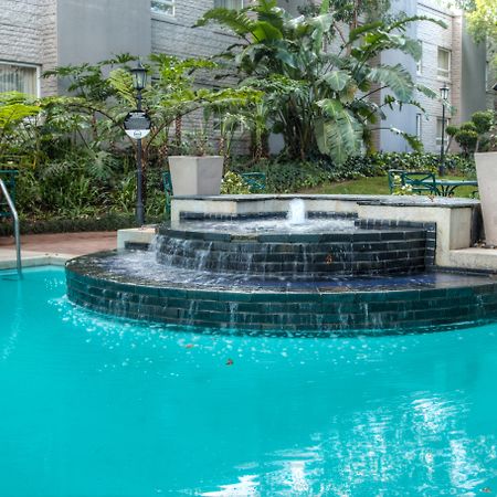 City Lodge Hotel Sandton, Katherine Street Johannesburgo Exterior foto