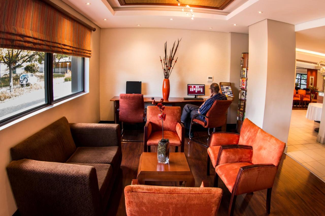 City Lodge Hotel Sandton, Katherine Street Johannesburgo Exterior foto